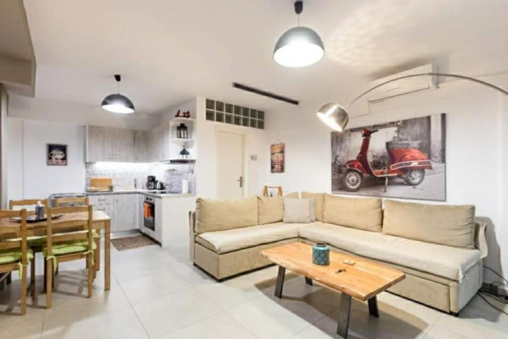 Lovely And Spacious Apartment Atina Dış mekan fotoğraf